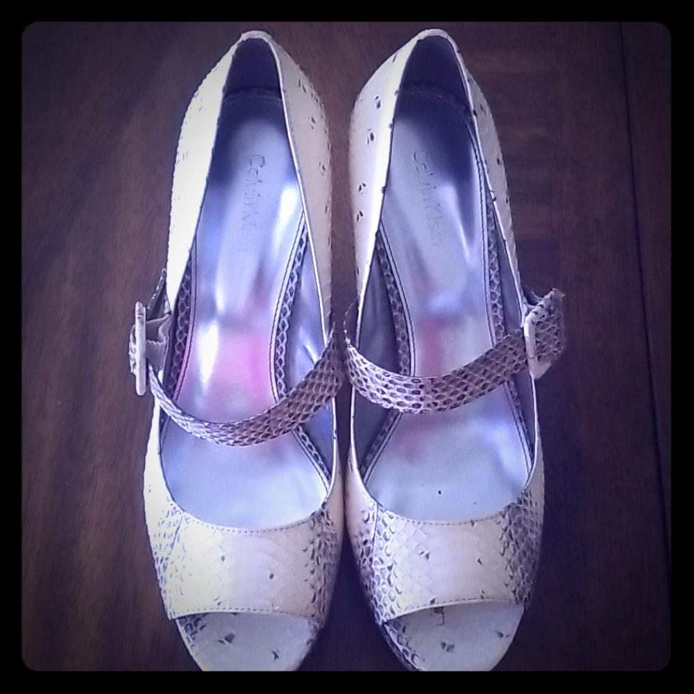 Calvin Klein Kaycie Snake Heels